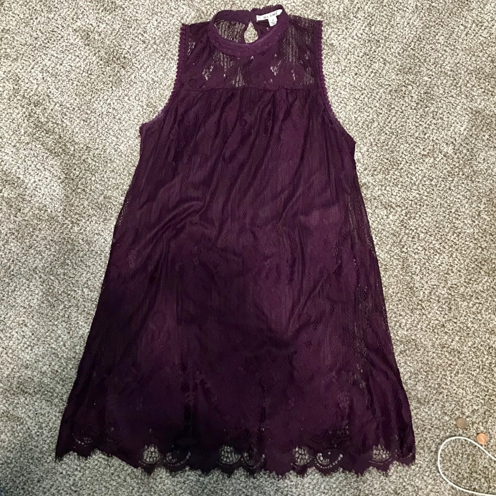 Medium Purple Lace Dress Miami Brand PreOwned